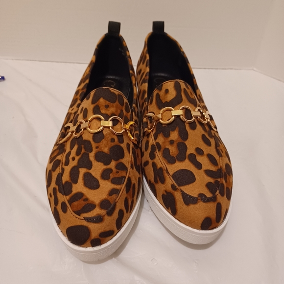 NWOT Cheetah Print Loafers - Picture 2 of 11